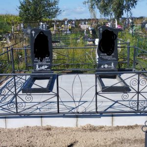 Двойной памятник 3