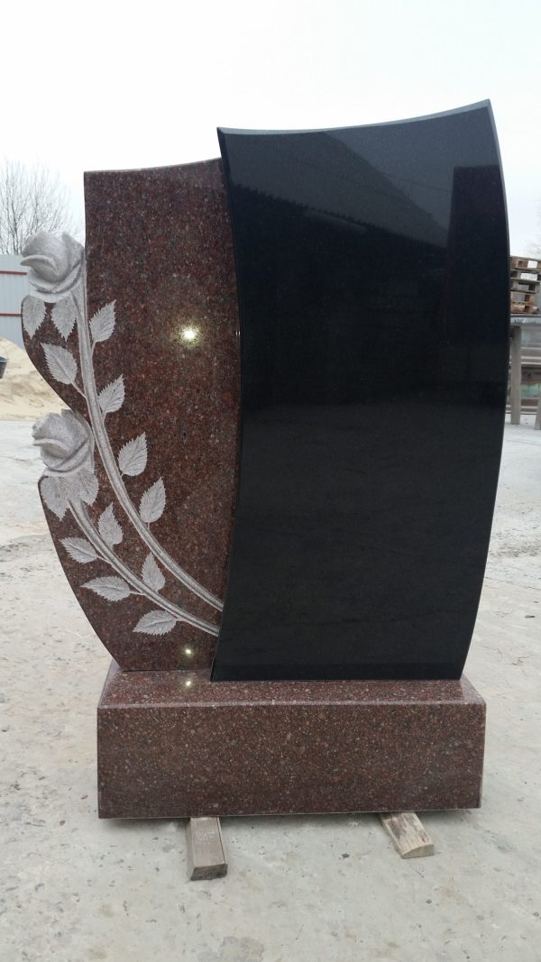 Составной памятник 15