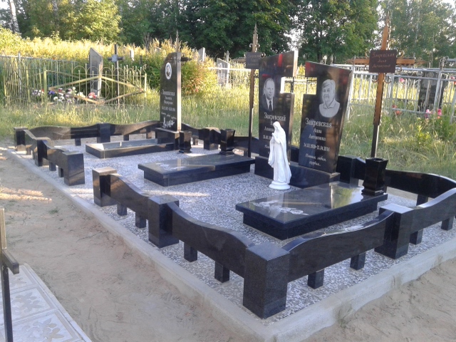 Тройной памятник 5
