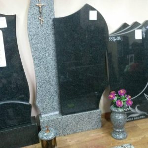 Составной памятник 30