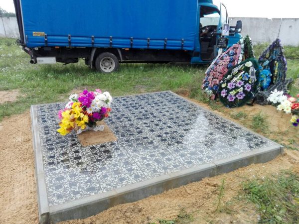Заливка стяжки и укладка плитки 19