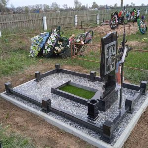 Ограды из гранита 7