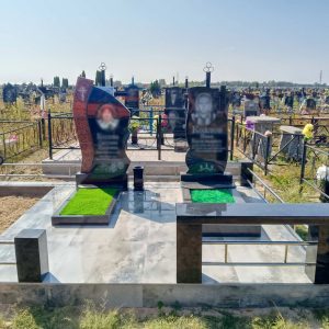 Гранитный памятник 25